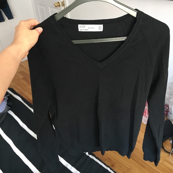 Black Zara sweater - Picture 2 of 3